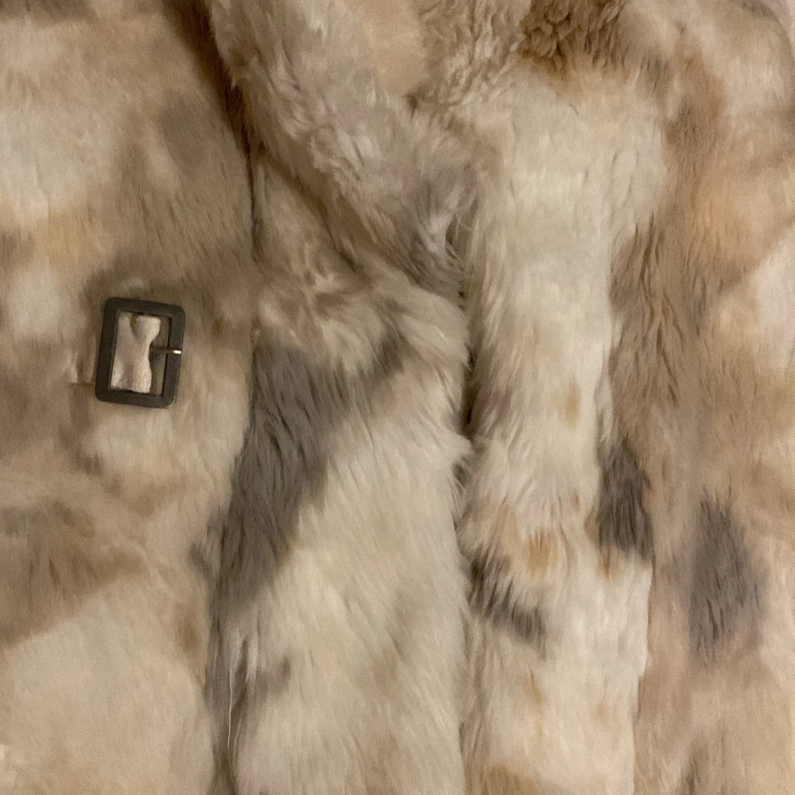 Väst i fuskpäls  - 90