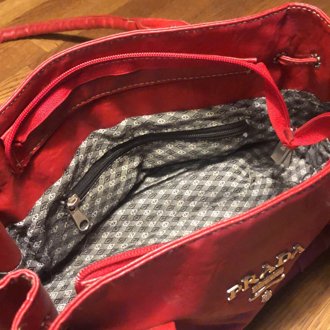 Röd handväska (kopia) - 91
