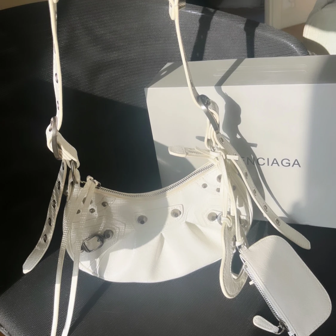 Balenciaga Le Cagole - 90