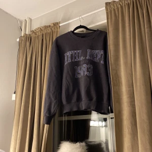 Sweatshirt  - sweatshirt från gina tricot🤍