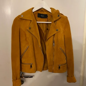 Mocka jacka  - Mocka jack, väligt bra skick har använt den 2 gånger