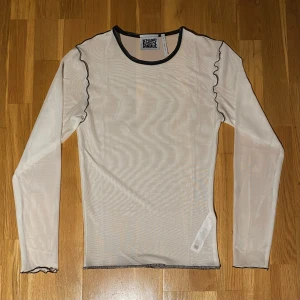 Mesh Tröja - Mesh Tröja i bra skick!  Oanvänd  Sitter tight