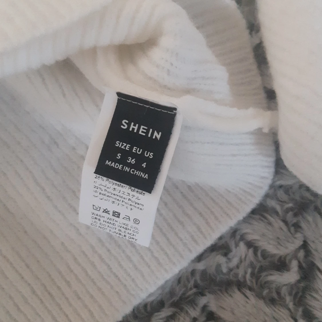 Stickad tröja från shein - 91