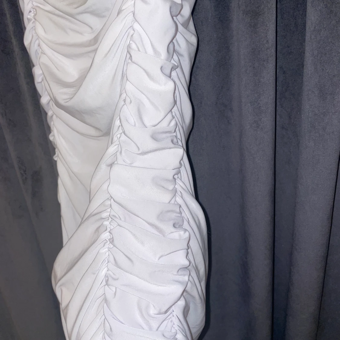 Vit sommar klänning från boohoo stl XS/S - 90