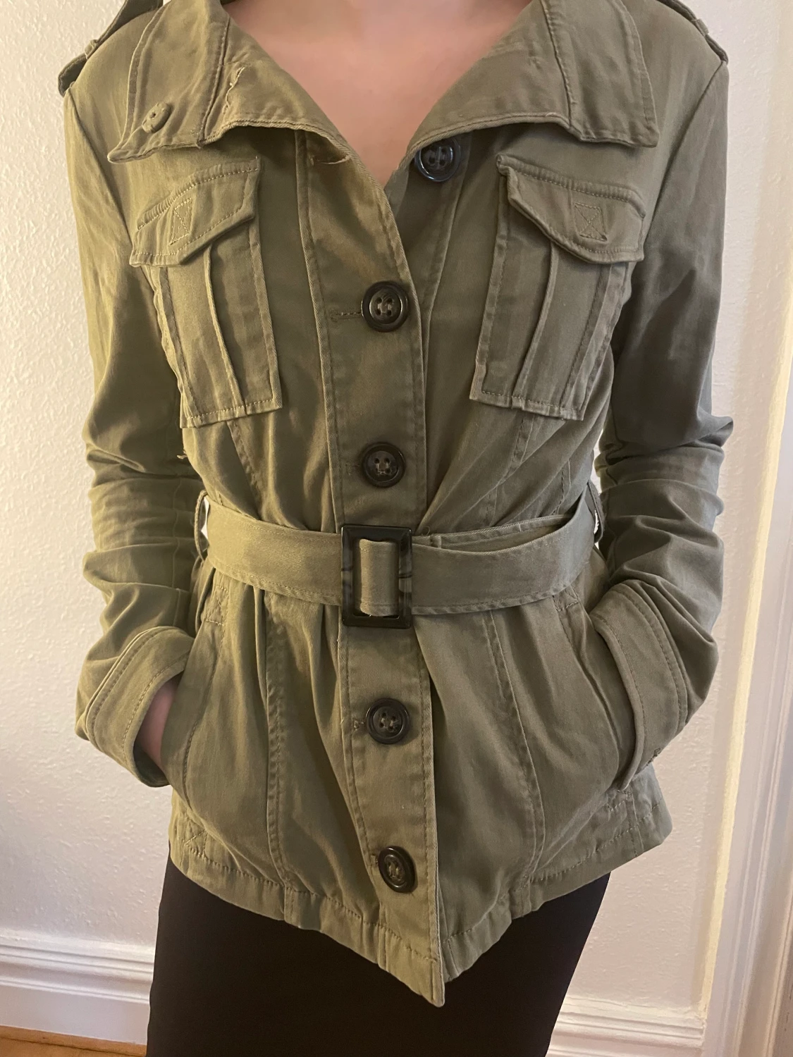 Militärgrön vårjacka 