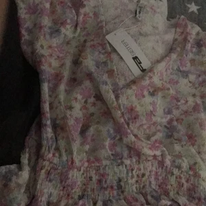 Topp - Topp bara testad säljer för 200 köpte för 399