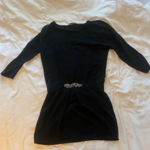 Svart klänning - Fin