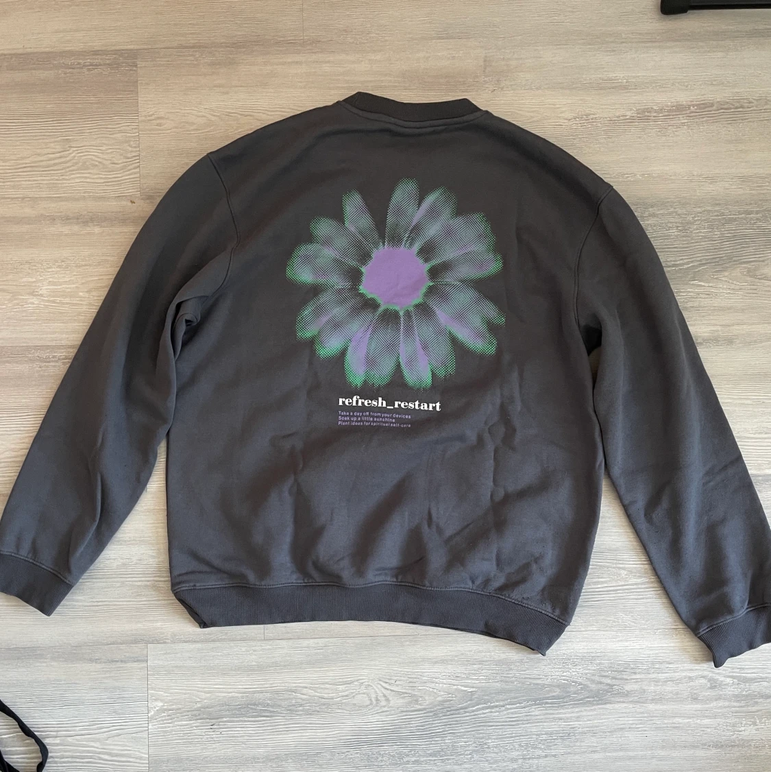 Cool grå sweatshirt - 90
