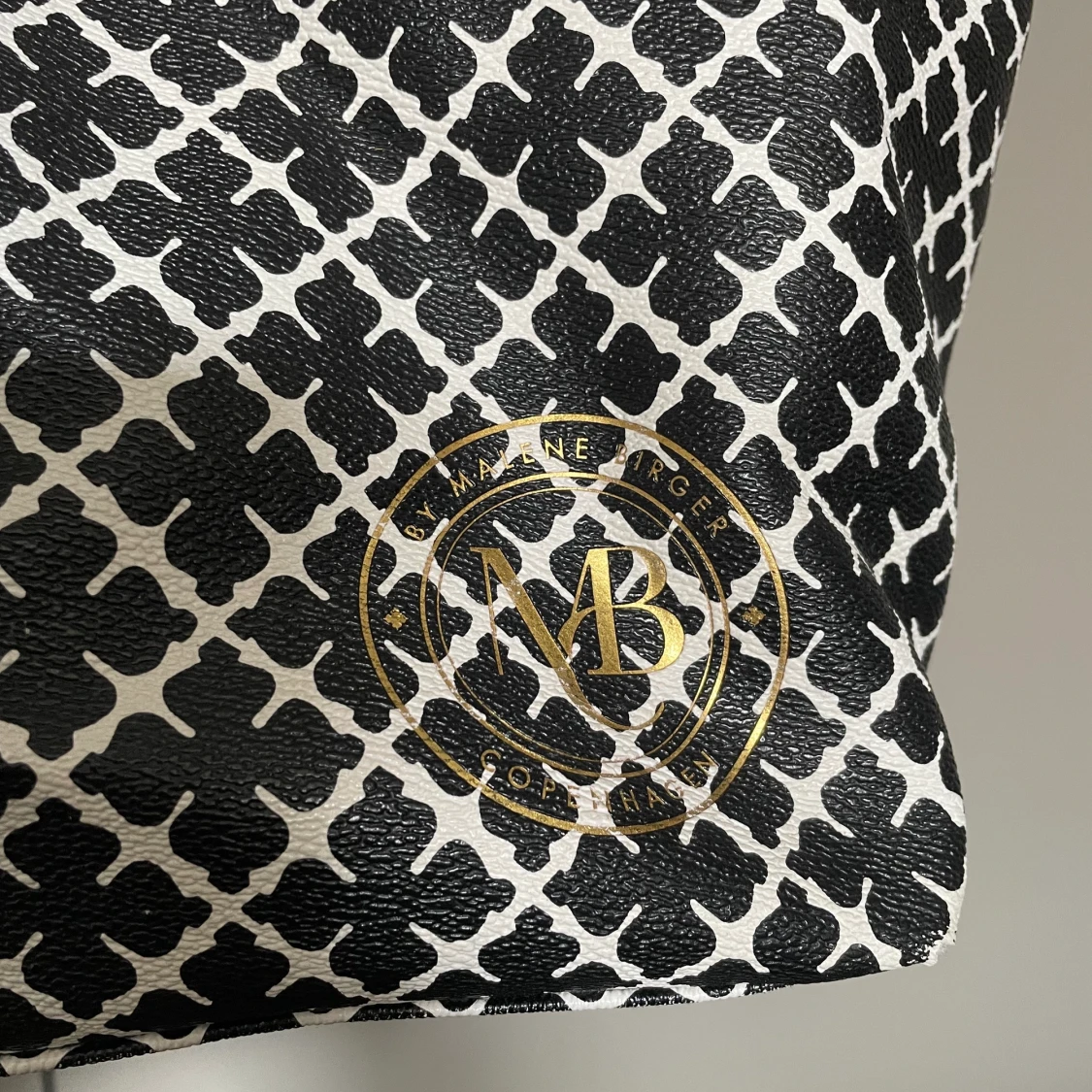 By Malena Birger väska - 90