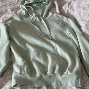 Ljus Grön Hoodie storlek XS - Jätte fin grön!