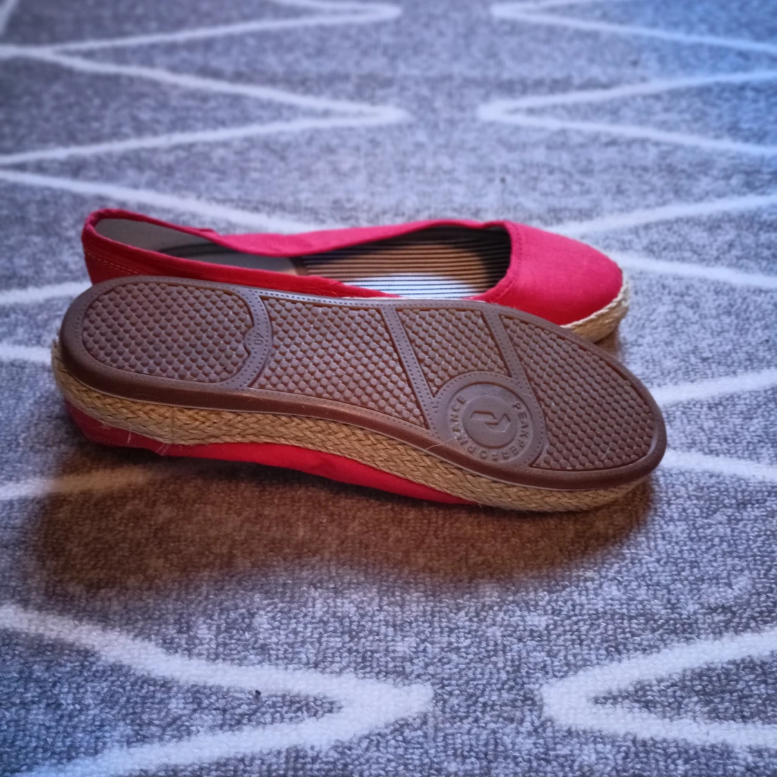 Helt nya espadrilles peak performance. - 90