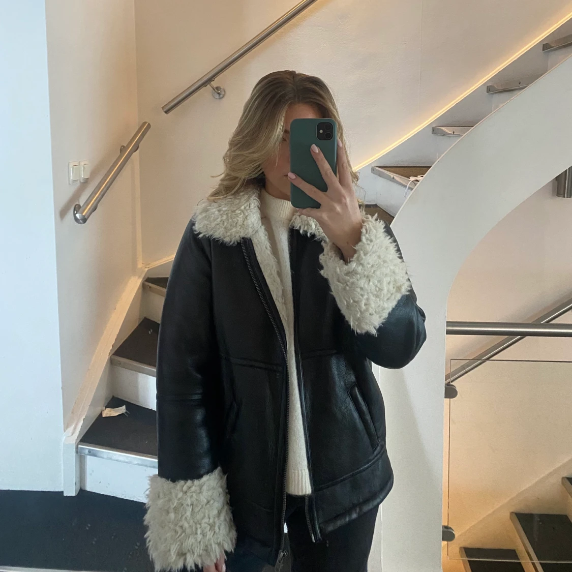 Faux leather jacka med päls - 90