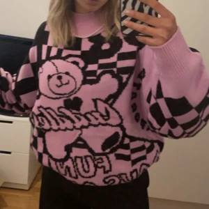 Stickad klämning - Stickad lång tröja/klänning från hm knappt använd