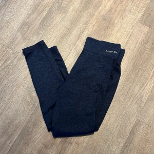 Träningstights newbody - Tights blå