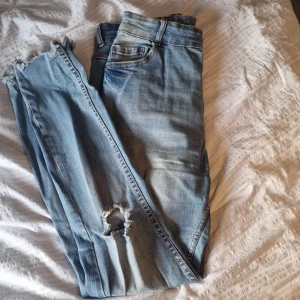 Jeans - Kan även skickas via post