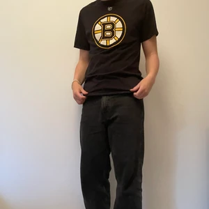 NHL Boston Bruins T-Shirt - 125kr, strl: M