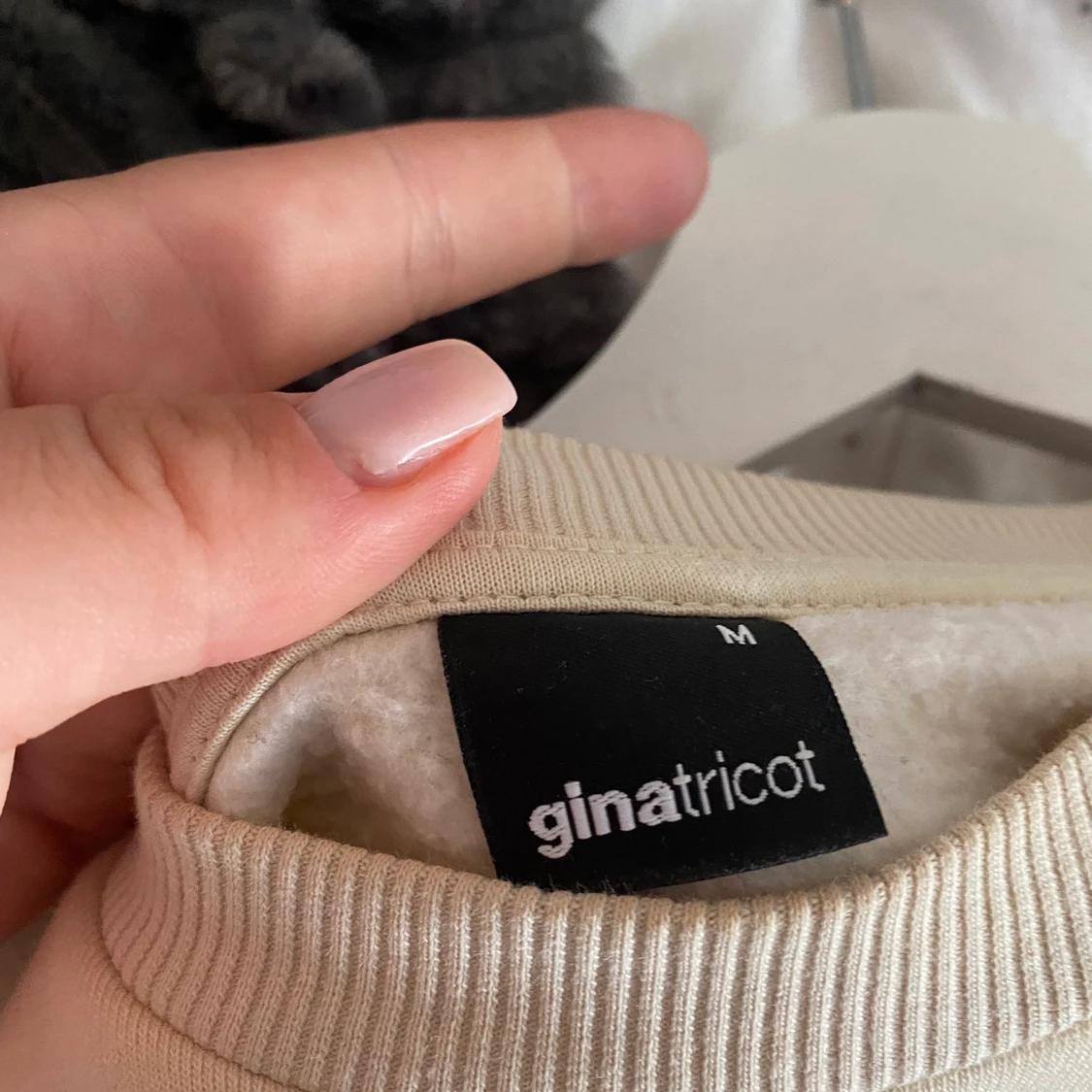 Beige sweatshirt, Gina tricot 💗 - 91