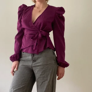 Lila blus - mörklila blus str M