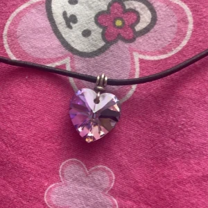 diamant hjärta - superfint halsband med diamant hjärta💗💗