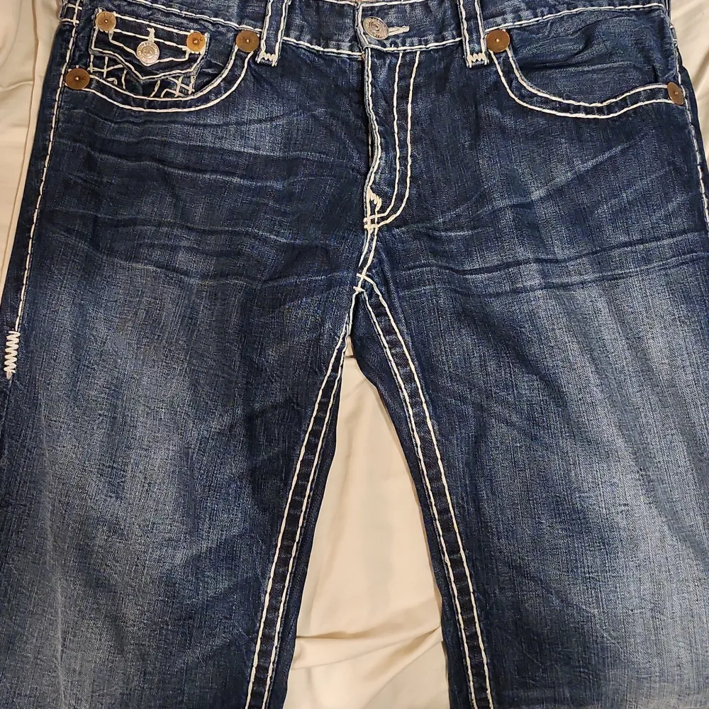 Tja, tänkte bara kolla intresset kring mina true religion jeans (därför är priset så högt). Jeans & Byxor.