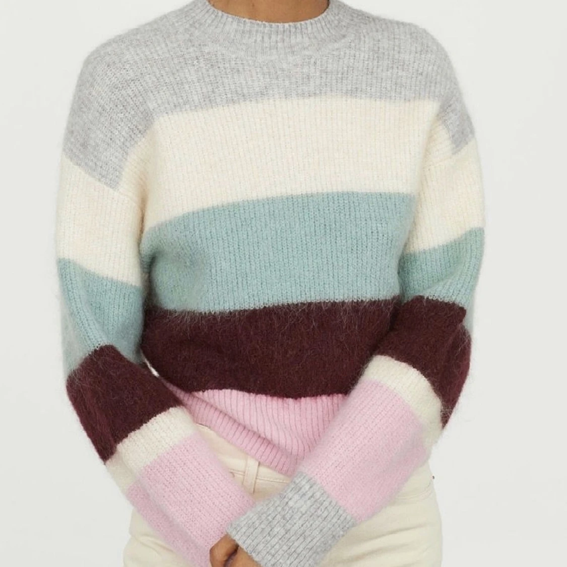 H&M trend stickad tröja ull S