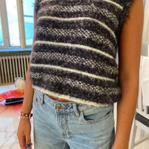 Zara glitter väst - Topp från zara stolek M men passar som S (Lånade bilder)