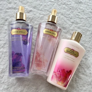 Victoria’s secret - Body mist och hudkräm. Bild 2 syns det hur mycket det är i. 1 för 30 alla för 70kr.
