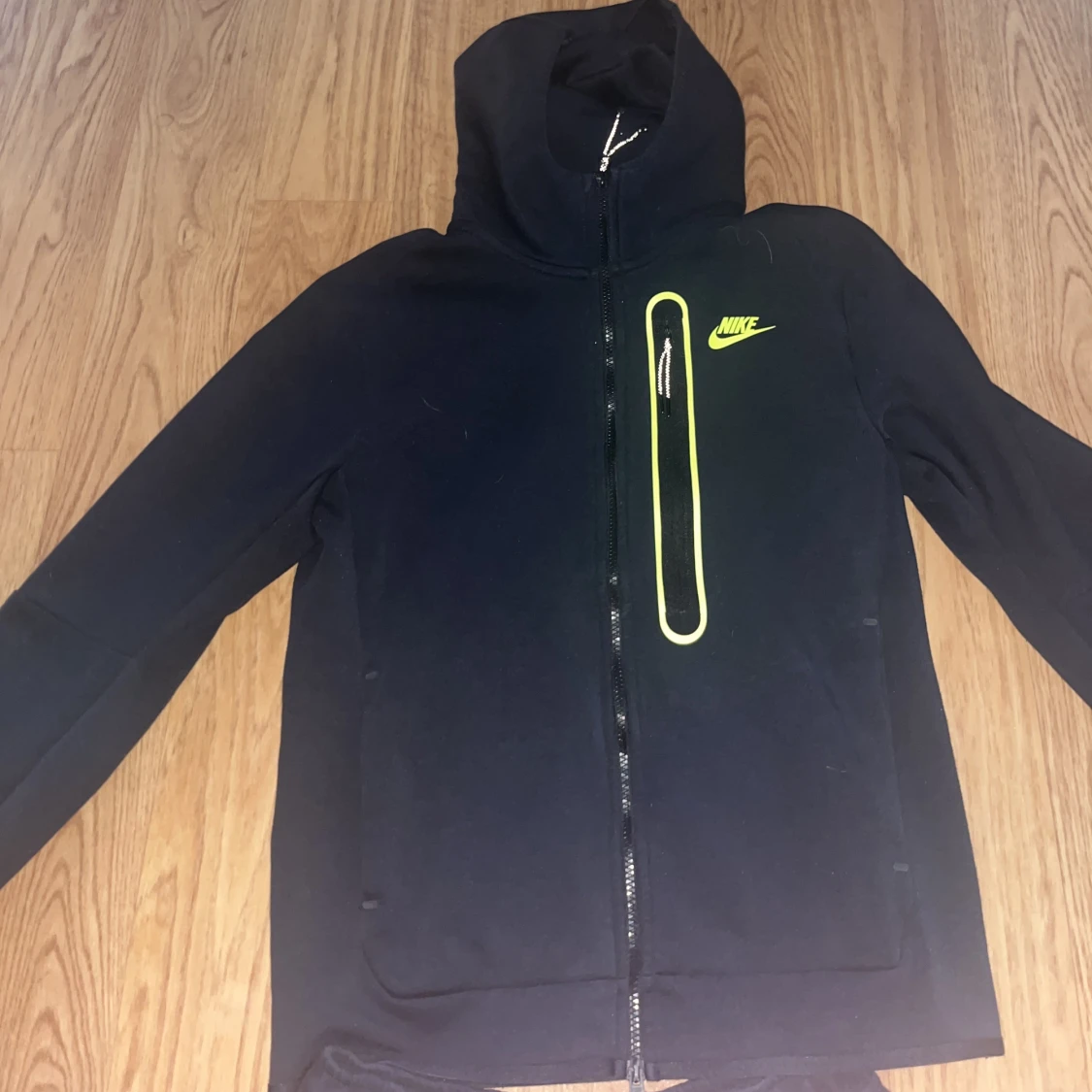 Nike tech fleece - 90