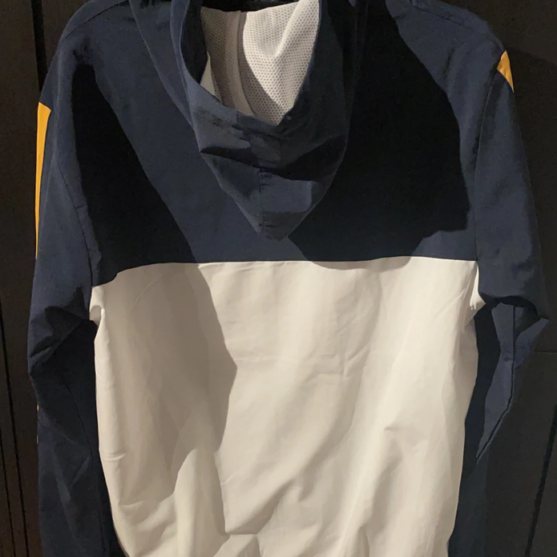 Lacoste windbreaker - 90