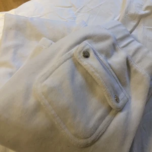 Juicy couture byxor - Juicy couture byxor vita