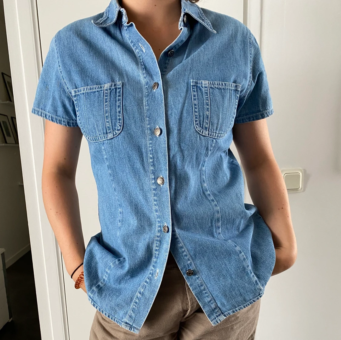 Kortärmad jeansskjorta 