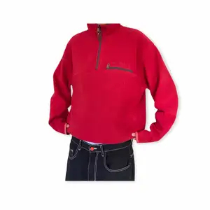 Röd fleece från everest:) perfekt passform, strl L ❤️