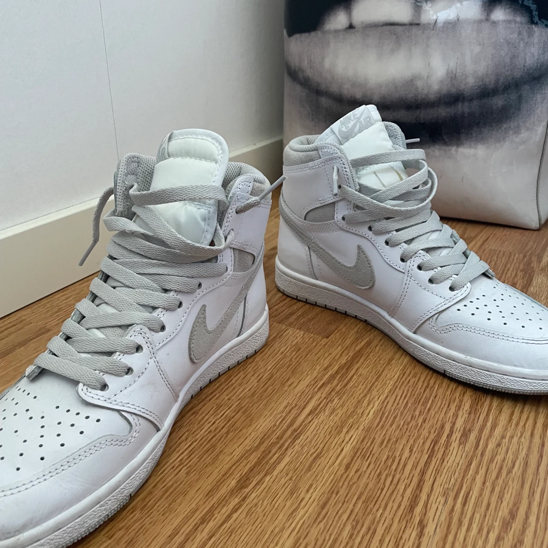Jordan 1 85 ’Neutral Grey’ US 7.5 - 90