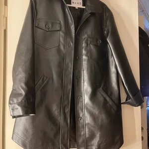 Kappa/jacka  - Kappa/jacka ifrån nakd, storlek 32 men tror även den passar 34. 100kr