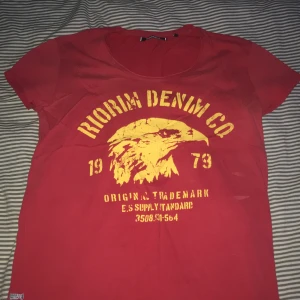 Riorim t-shirt  - Riorim T-shirt aldrig använd 