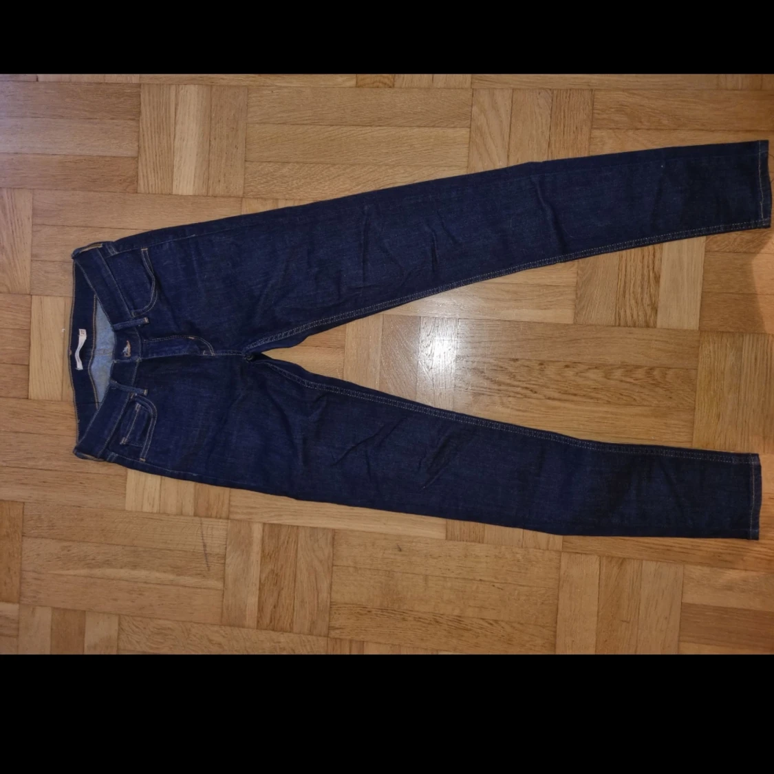 Levis jeans  - 90