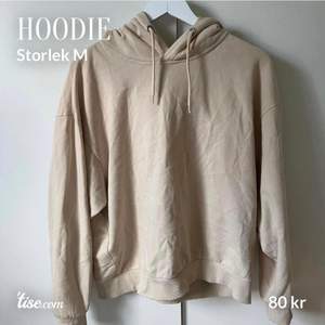Beige hoodie från Lager 157 storlek M, 80:-
