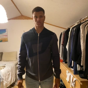 Diesel tröja strl L - Tröja 