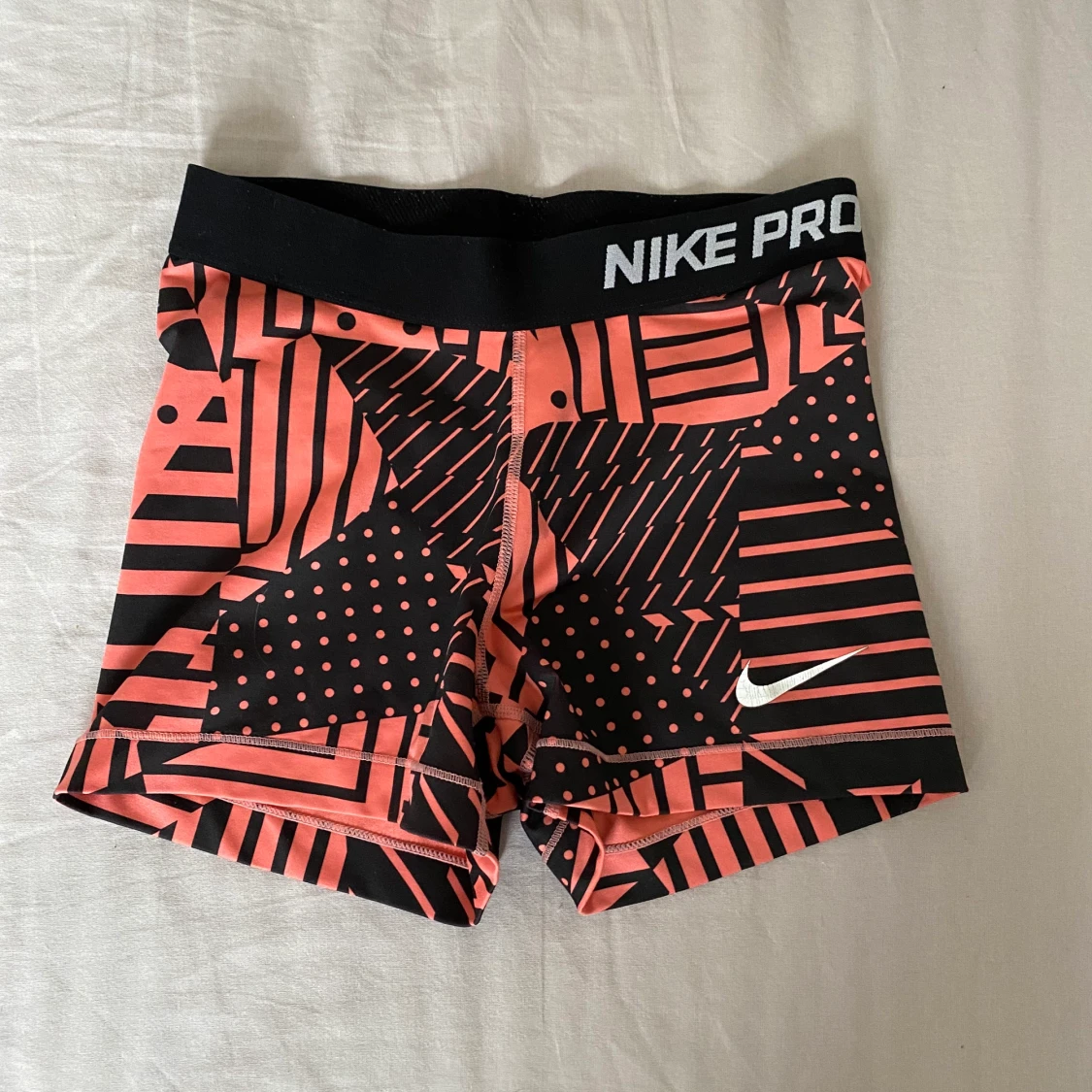 Nike PRO hot pants 