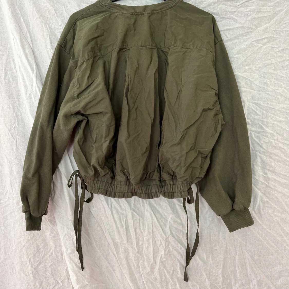 Militärgrön topp - 90