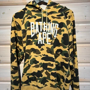 Bape - Storlek L - passar M Cond- 8 Pris 1100