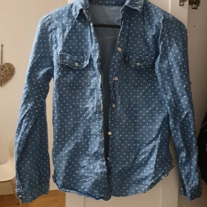 Blue Shirt S - S shirt