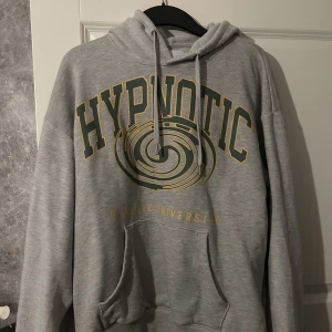 Hoodie - Använd några ggr, inga fel på den