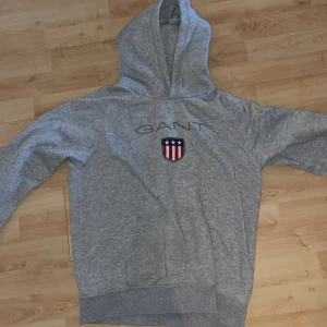 Gant  - Fin gant tröja  Står stl:176 men passar s-m 