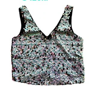 Topp med paljetter - Oanvänd topp med paljetter från Pimkie jättesöt lämplig för kvällar och fester, storlek 36, skriva om ni önskar flera bilder och frågor. 