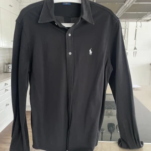 Ralph lauren skjorta - Säljer min Ralph lauren skjorta i bra skick!