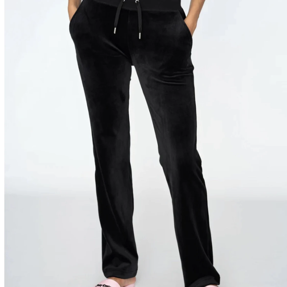 Svarta juicy byxor - 90