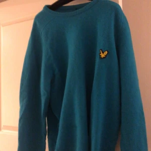 Stickad tröja - Fin tröja