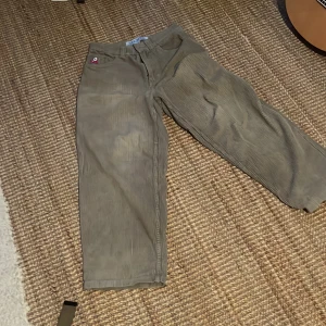 Bigboys Polar - Ett par bigboys! Jätte bra skick! Dom är i Manchester! Säg till om ni vill ha fler bilder så fixar jag det! Kan prutas om det är snabb affär!✨