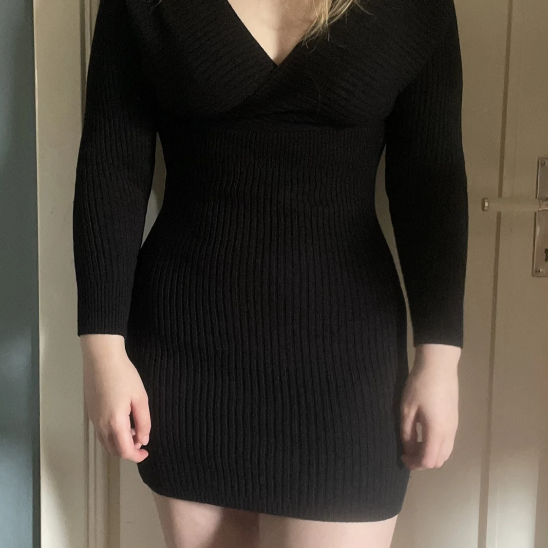 Svart ribbad kläning 